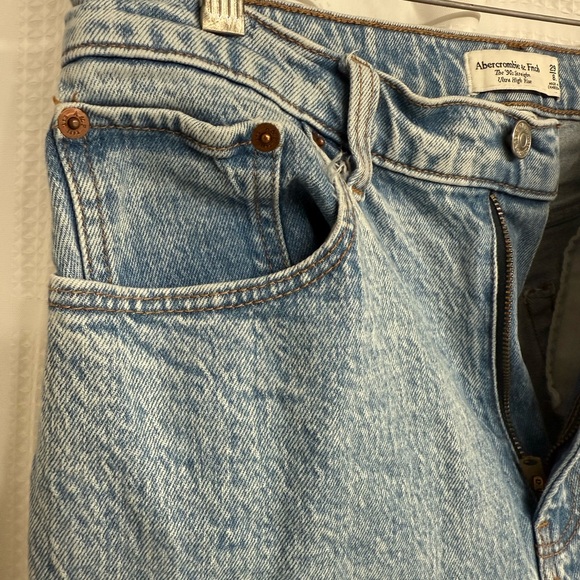 ABERCROMBIE&FITCH Jeans Woman’s 90s Straight Ultra High Rise Curve Love sz 29/8L - Picture 3 of 5